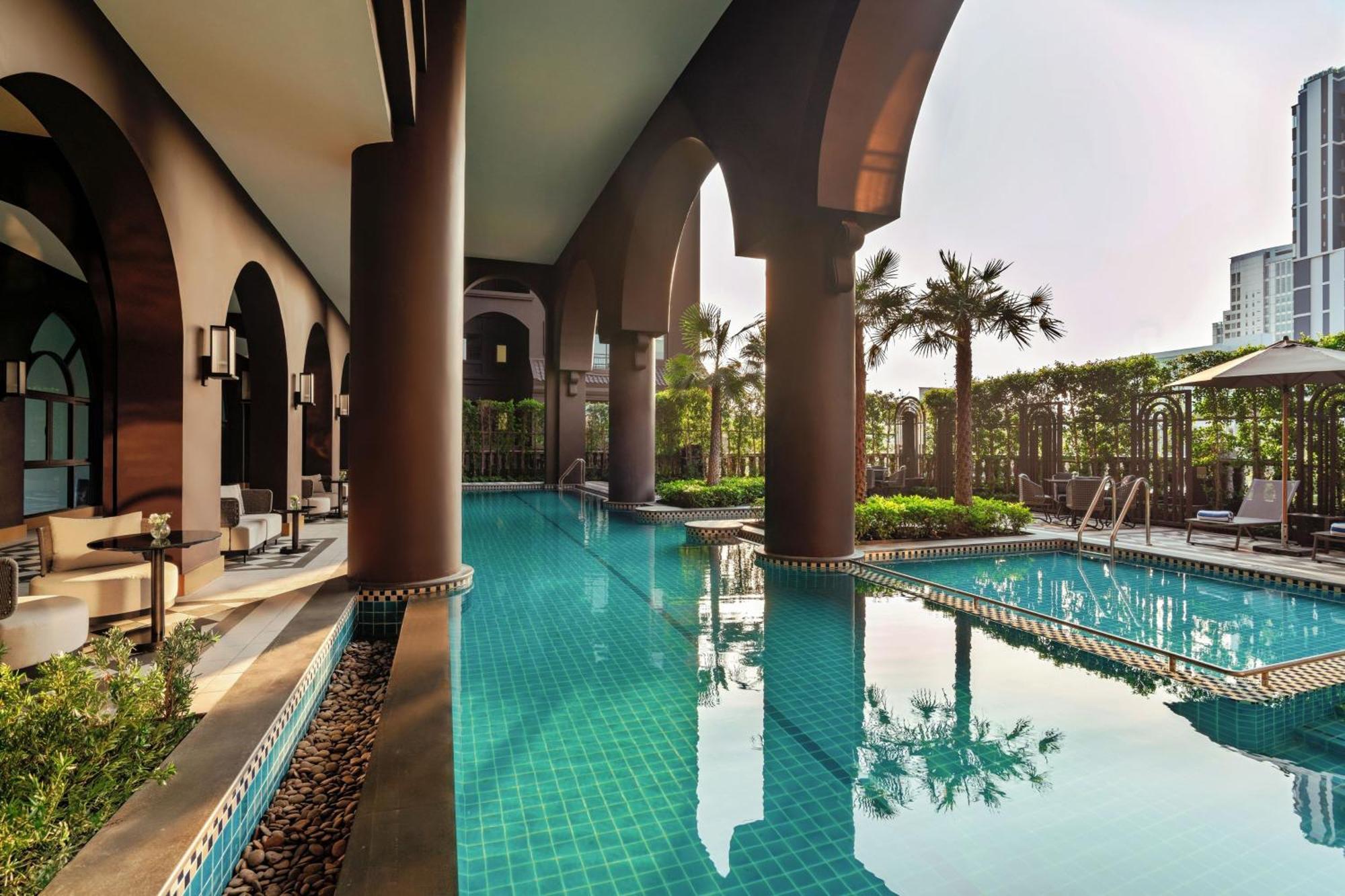Marriott Executive Apartments Bangkok, Sukhumvit 101 Exteriör bild