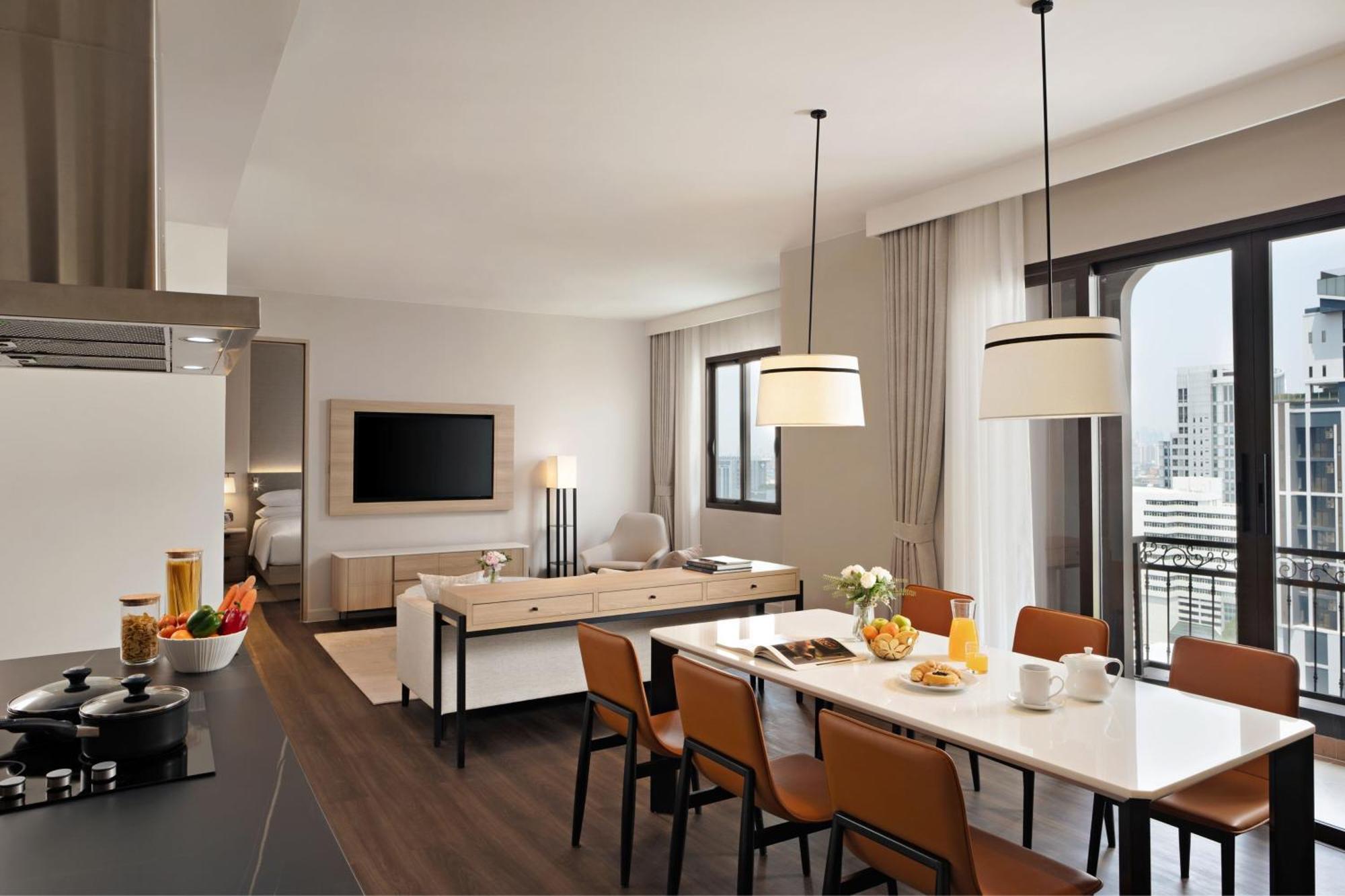 Marriott Executive Apartments Bangkok, Sukhumvit 101 Exteriör bild
