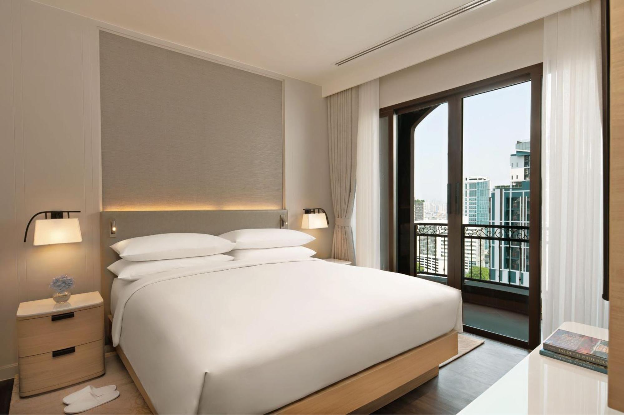 Marriott Executive Apartments Bangkok, Sukhumvit 101 Exteriör bild