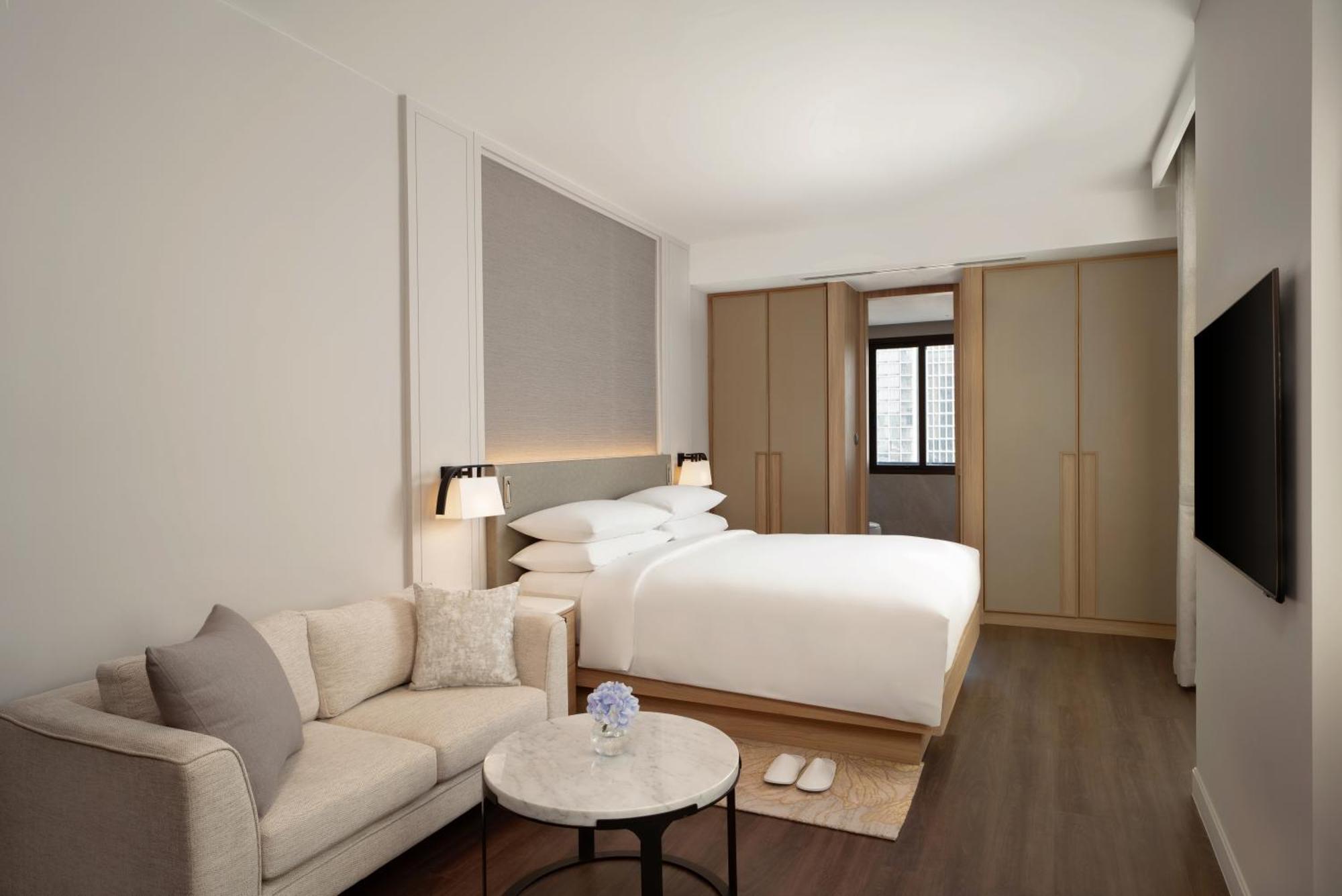 Marriott Executive Apartments Bangkok, Sukhumvit 101 Exteriör bild